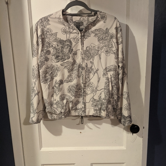 Fall jacket - Picture 2 of 5